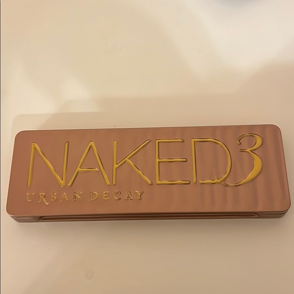 Naked 3 Palette Urban Decay (Never been used!) - Picture 2 of 4